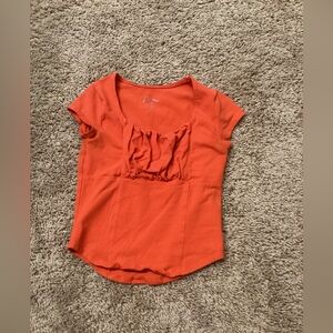 Girls (M) 8 Cat and Jack cropped, puffed middle top. Used but great condition!